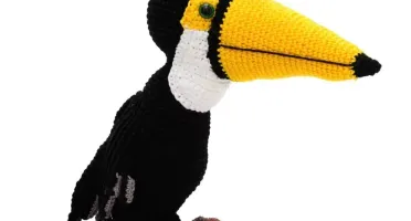 Tucano em amigurumi