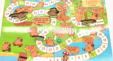 Jogo de Tabuleiro Capivaras 40 x 28 cm