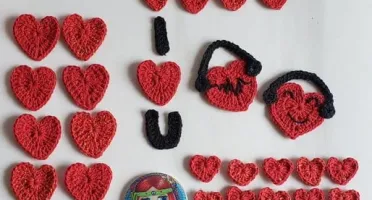 Kit do Amor Aplique Corações em Crochê