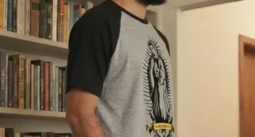 Camiseta Raglan Cinza Guadalupe