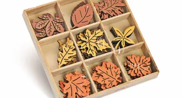 Apliques de Madeira 3 x 3 cm - Pacote com 9 Unidades