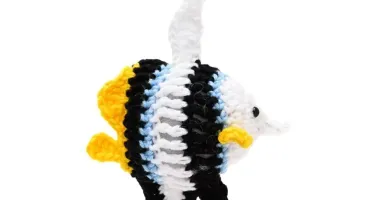 Chaveiro Acará Bandeira em amigurumi