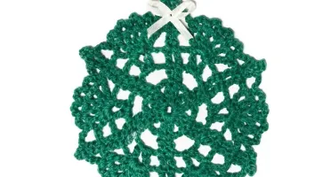 Enfeite de Natal Circular Verde em Crochê