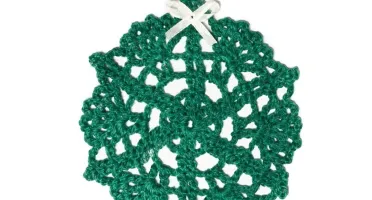 Enfeite de Natal Circular Verde em Crochê