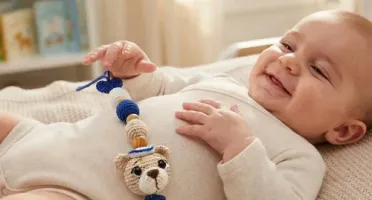 Prendedor Chupeta Urso Marinheiro Amigurumi