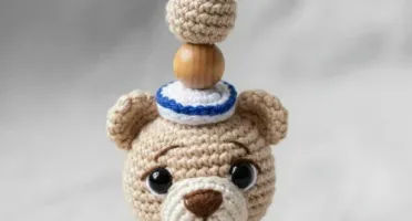 Prendedor Chupeta Urso Marinheiro Amigurumi