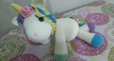 Amigurumi Unicórnio