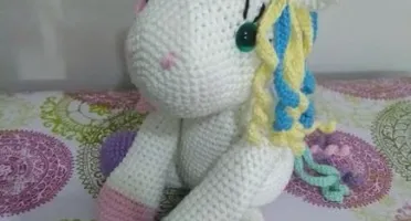 Amigurumi Unicórnio