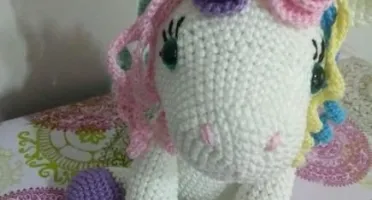 Amigurumi Unicórnio