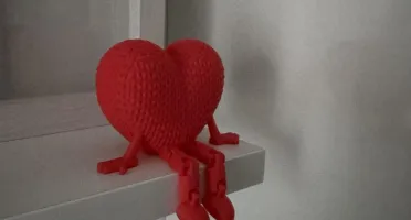 Coração Decorativo Sentado com Textura de Crochê