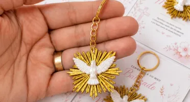 Chaveiro divino Espírito Santo