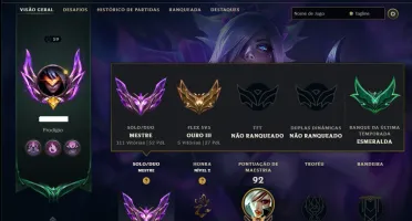 Mestre com 75 Champs e 9 Skins ( 59 PDL )
