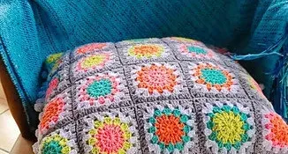 Capa de Almofada Dupla Face Deluxe em Crochê