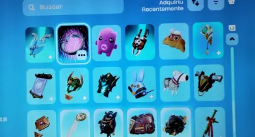 Conta de Fortnite, com clube ativo