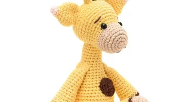 Amigurumi Girafinha Clássica Quarto de Bebê