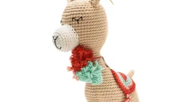Lhama em amigurumi