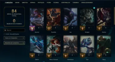 Unranked com 40 Champs e 7 Skins