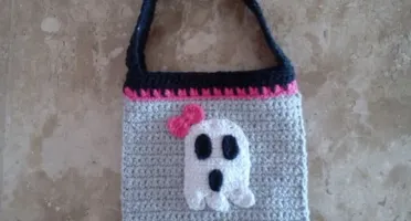 Bolsa Infantil em Crochê Halloween Fantasminha