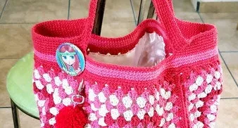 Bolsa Estilo Boho em Crochê