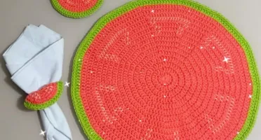 Conjunto Mesa Posta Crochê Goiaba
