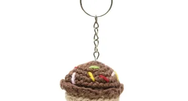 Chaveiro Brigadeiro em amigurumi