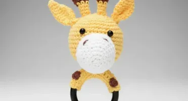 Chocalho Girafa Grande em Amigurumi
