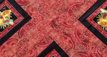 Toalha de Mesa Natalina - 73 x 73 cm