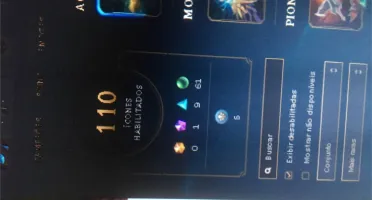 Conta no league of legends com umas 90 skins