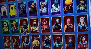 CONTA FORTNITE COM 4K DE VBUCKS (LEIA O ANÚNCIO) + PC E PS4