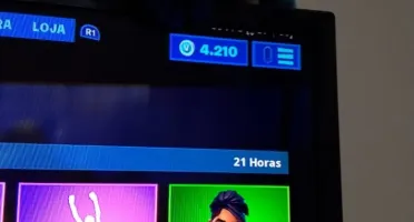 CONTA FORTNITE COM 4K DE VBUCKS (LEIA O ANÚNCIO) + PC E PS4