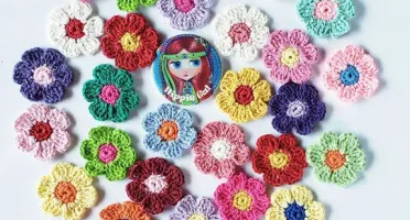 Florzinhas com Miolo em Crochê