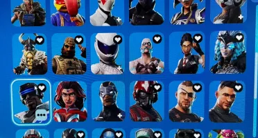 OG Fortnite com Cavaleiro Negro, Ceifador, Mako + 1.200 V-Bu