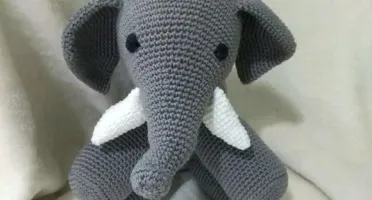 Amigurumi Elefante Cinzento
