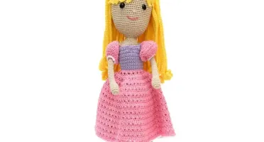 Boneca Jéssica em amigurumi
