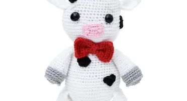 Vaca com Gravata em Crochê Amigurumi