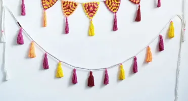 Kit Decoração Varal de Bandeirinhas + Varal de Tassels