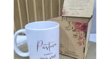Kit 1 Caneca e Caixa MDF 12 cm Personalizadas