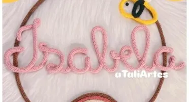 Porta Maternidade com Arco-íris Personalizado