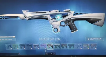 Conta Valorant com FACA e skins VANDAL E PHANTOM