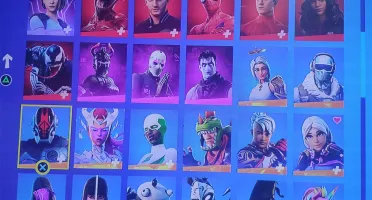 Conta Fortnite Várias skins pagas