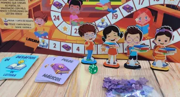 Jogo de Tabuleiro Infantil Portal da Imaginação