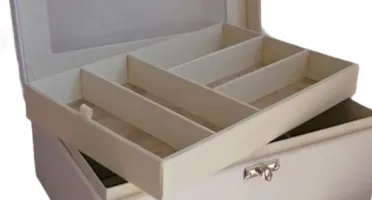 Porta-Óculos Branco com 10 Divisões