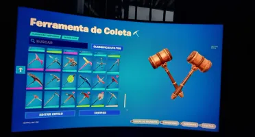 Conta Fortnite Season 4 (+ Ikonic, Orange Justice...etc) PC