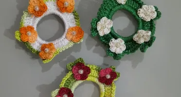 Xuxinha de cabelo em crochê - kit 3 unidades