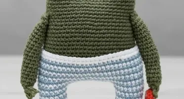 Sapo com Bóia Amigurumi