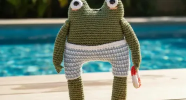 Sapo com Bóia Amigurumi