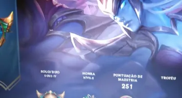 Conta League of legends ouro 4