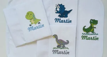 Kit com 8 Guardanapos Escolares Personalizados