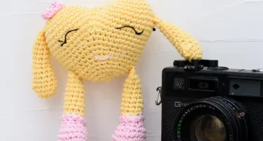 Coração com Flor em Crochê Amigurumi