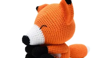Raposa Soneca Amigurumi Decoração Infantil Artesanal